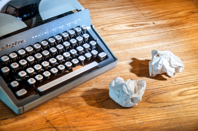 stockvault-vintage-typewriter-and-paper174713